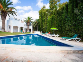 Elegant Holiday Home in Cala d Or with Swimming Pool